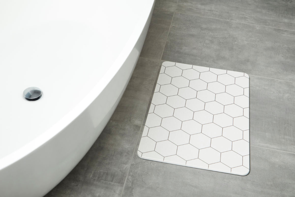 Quick-dry Stone Shower & Bath Mat | White Honeycomb