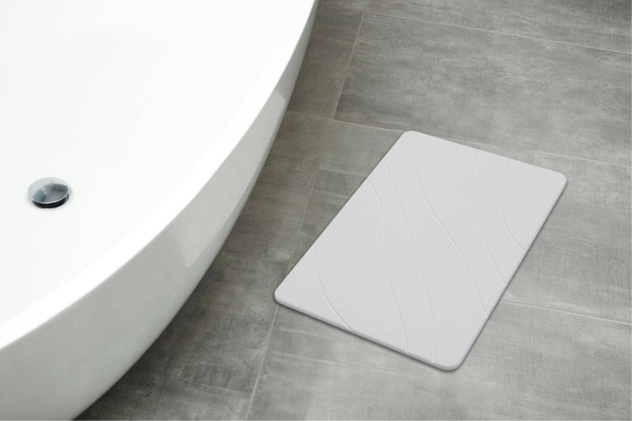Engraved Line Pattern Quick-dry Stone Shower & Bath Mat | White